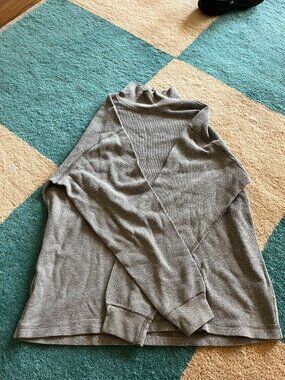 Oversized long sleeve waffle turtle neck